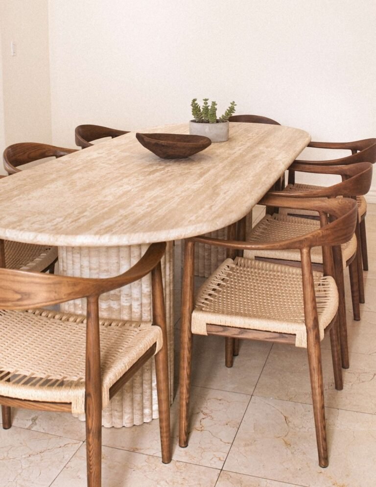Kitchen Table Decor Tips to Transform Your Dining Space
