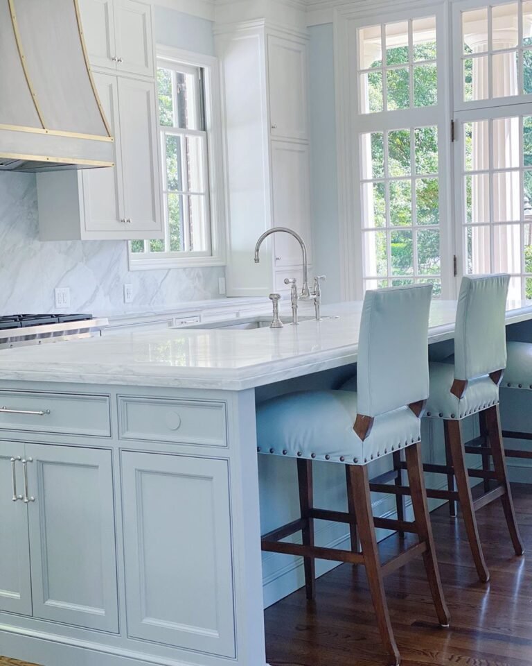 Bar Stools That Will Instantly Elevate Your Kitchen Island